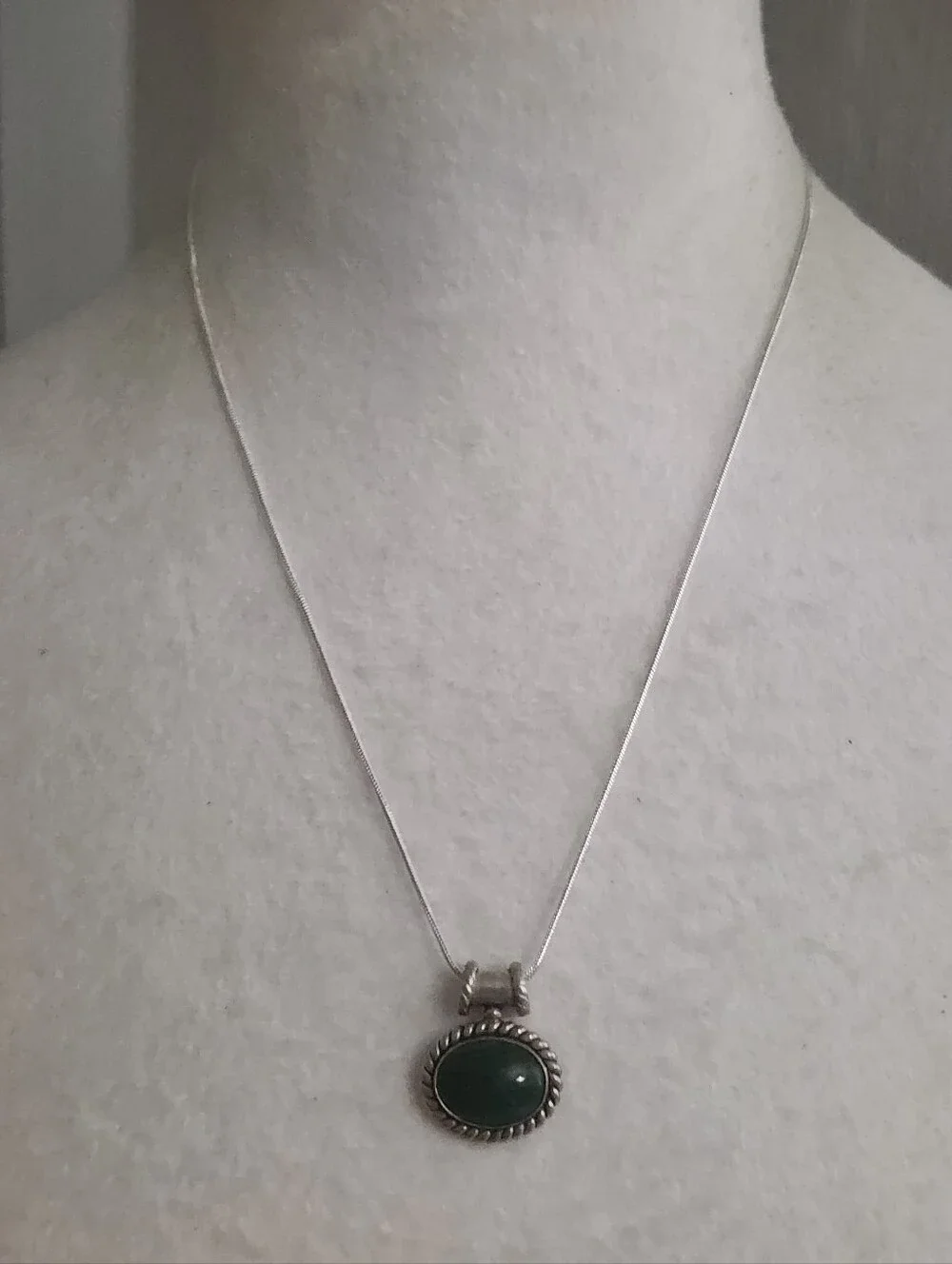 Sterling Silver Malachite Stone  Pendant Necklace